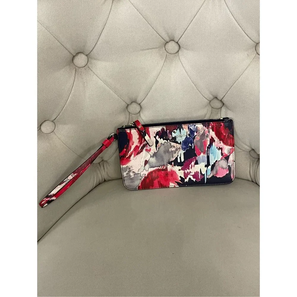 Kate Spade faux, leather wristlet